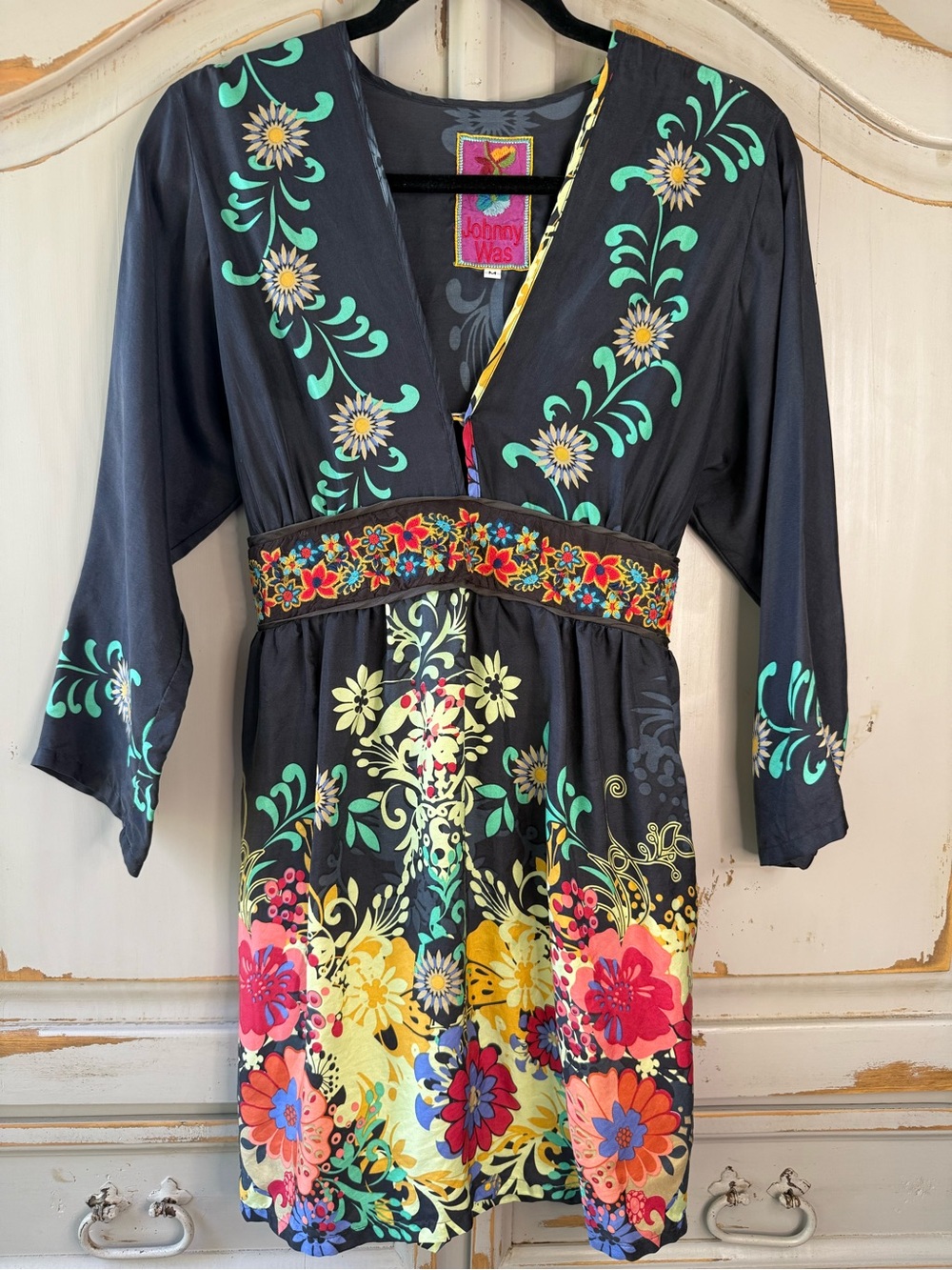 Johnny Was | 100% Silk Floral Plunge V-Neck Belted Boho Tunic Dress Size M - Picture 3 of 10